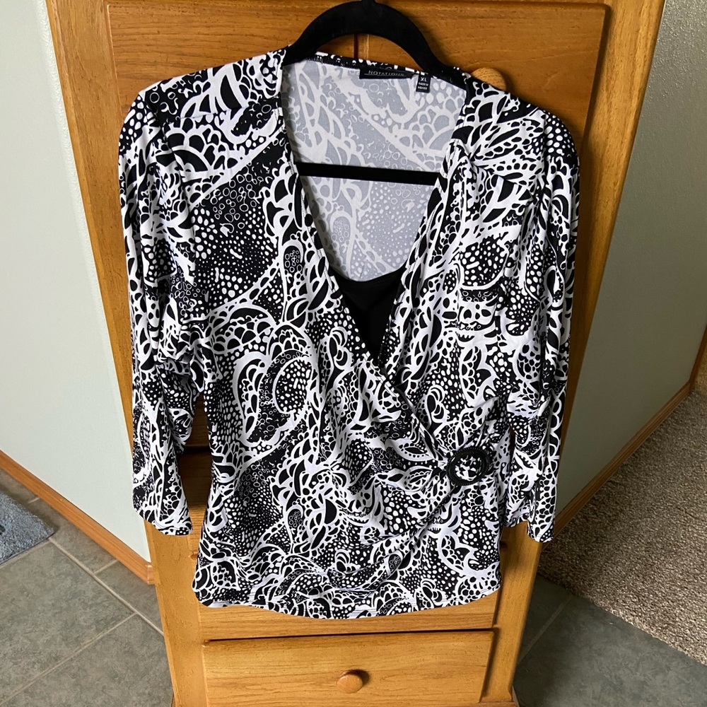 Notations Woman’s Top